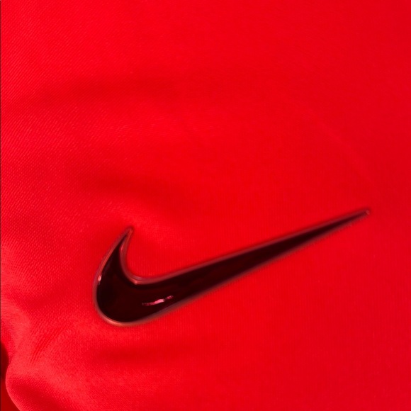 Nike England Women's Red Women’s Jersey Size Small - Picture 3 of 11